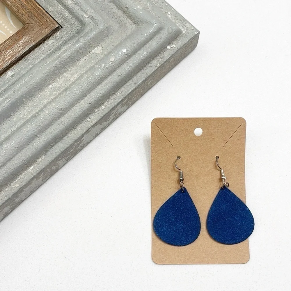 Teardrop hand made earrings